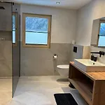 アパート Christine