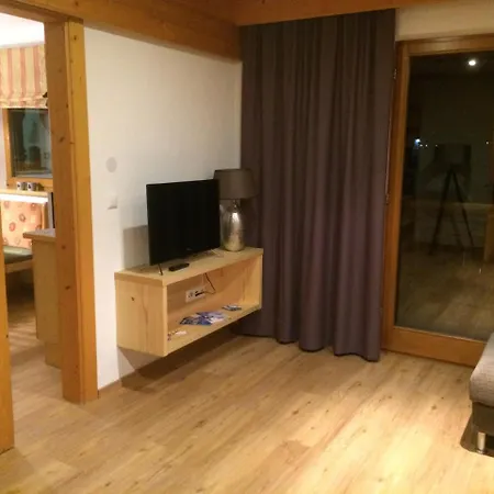 Christine 考恩台尔